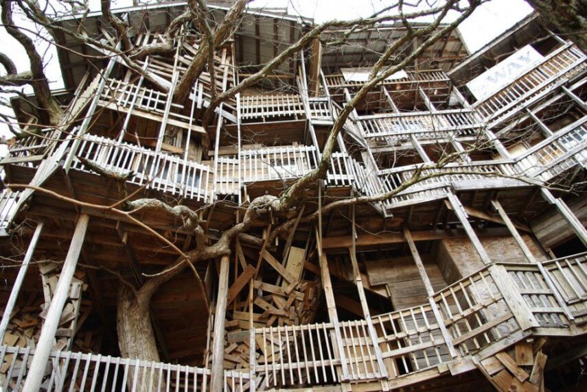 Architecture Feature: Minister's Treehouse in Crossville, Tennessee