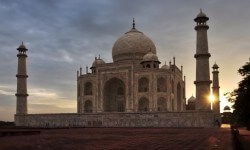 Architecture Feature - Taj Mahal, India