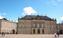 दुनिया भर के रॉयल निवास 