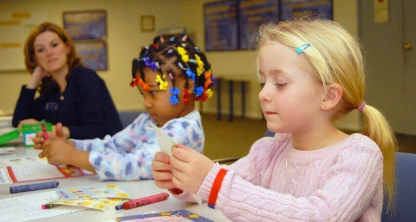 अध्ययन कक्ष के लिए सजावट विचार 