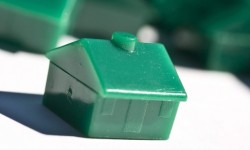 Pros & Cons Of Ready-To-Move-In Property And Under-Construction Property