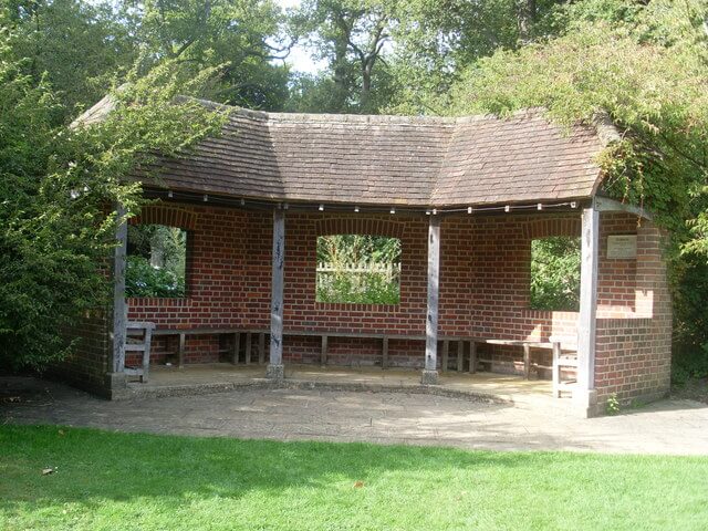 Why Selling Your Home This Summer Will Make A Hot Deal