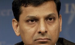 लोअर होम लोन ईएमआइ साइट में: यहां रघुराम राजन कट रपो दर 50 बीपीएस है 