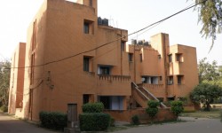 क्या नरेला एक और द्वारका बनाने में है? 