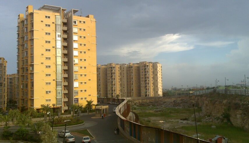 सस्ती घर या लक्जरी विला? पश्चिम हाइरडाबाद ने ये सब किया है 