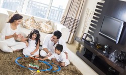 क्या गोद लिए गए बच्चे को मिलेगा माता-पिता की संपत्ति में अधिकार, जानिए    