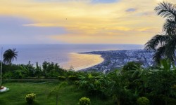 नई आंध्र प्रदेश की राजधानी अमरावती में झांकना देखें 