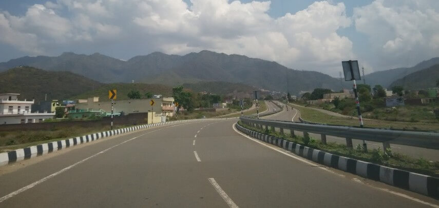 क्या एक्सप्रेसवे शहरी उत्पादकता में सुधार की कुंजी है? 