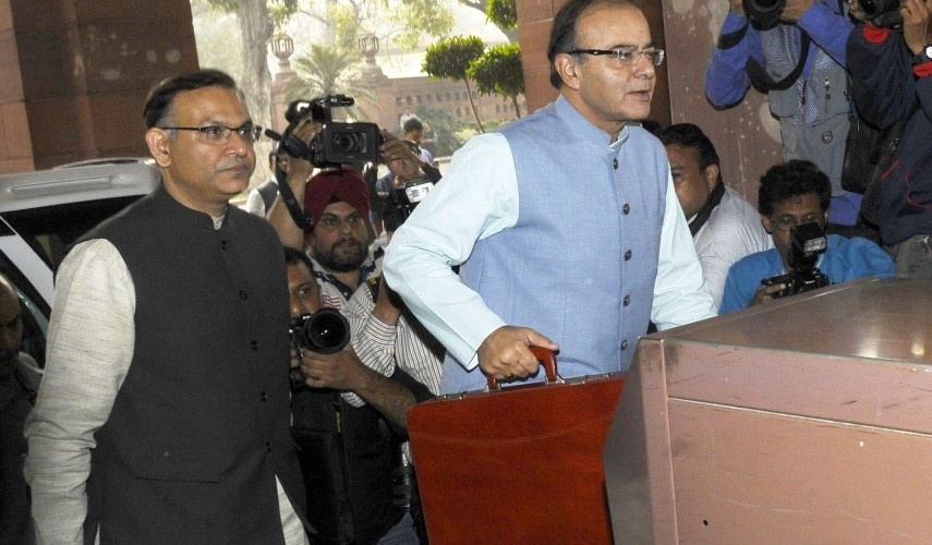 # यूनियनबीक्षित2016: रियल एस्टेट सेक्टर एक अंगूठे ऊपर देता है 