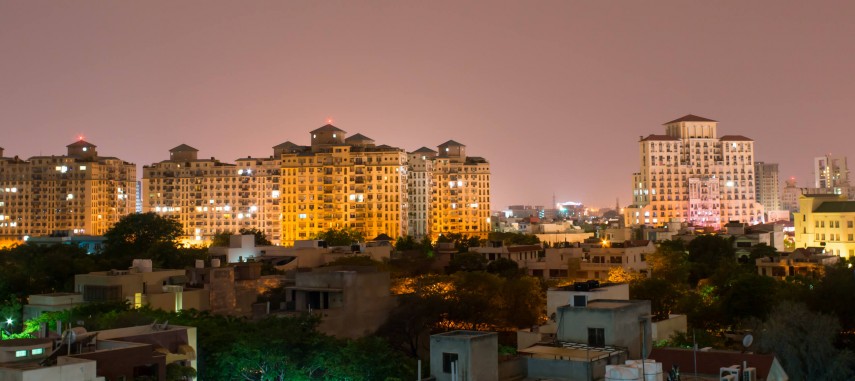 क्या गुड़गांव लंबा इमारतों को अनुमति देकर बेहतर बुनियादी ढांचा बना सकता है? 