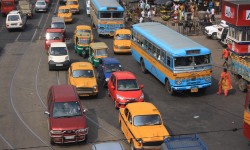 क्या भारतीय आवास संकट एक परिवहन समस्या भेस में है? 