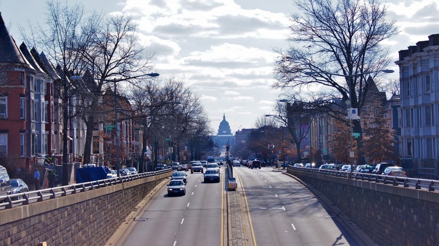 बिल्डिंग ऊँचाई प्रतिबंधों के साथ वाशिंगटन की लड़ाई 