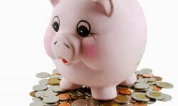 Only 33% Youngsters In The World Are Saving For Future: Report