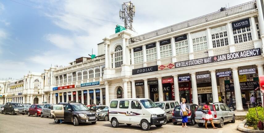 भारतीय शहरों में प्रत्येक साल विकसित भूमि का एक छोटा सा अंश बाज़ार ताकत के अधीन है 