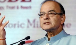 #WeeklyNewsRoundUp: एफएम आयकर स्लैब को अपरिवर्तित रखता है, मध्य-श्रेणी के करदाता मुसफ्फ 