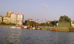 कल्याण पश्चिम में 200 से ज्यादा परियोजनाएं चुनें 