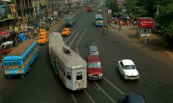 कौन सा वाहन सड़क के सबसे अच्छा उपयोग करता है? 