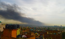 क्या रंग-बदलते शर्ट्स हवा प्रदूषण को कम करने में मदद करेंगी? 