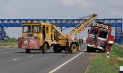 क्यों भारत में ट्रैफिक की मौत इतनी ऊंची है? 