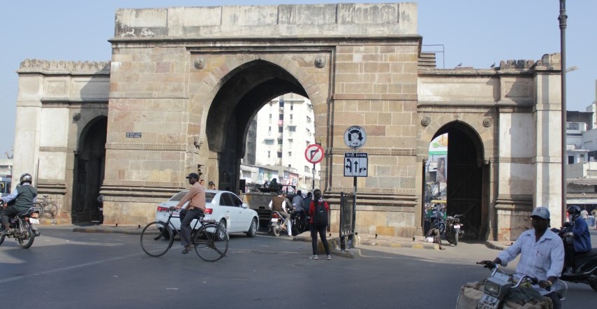 400 Projects Get Gujarat RERA Notice Over Non-Compliance