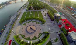 अहमदाबाद के मणिपुर में रियल एस्टेट कैसे चल रहा है? 