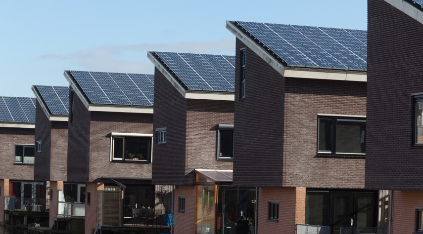 सौर छतों आप नीचे ऊर्जा बिलों काट सकता है। तकनीकी जानकारी 