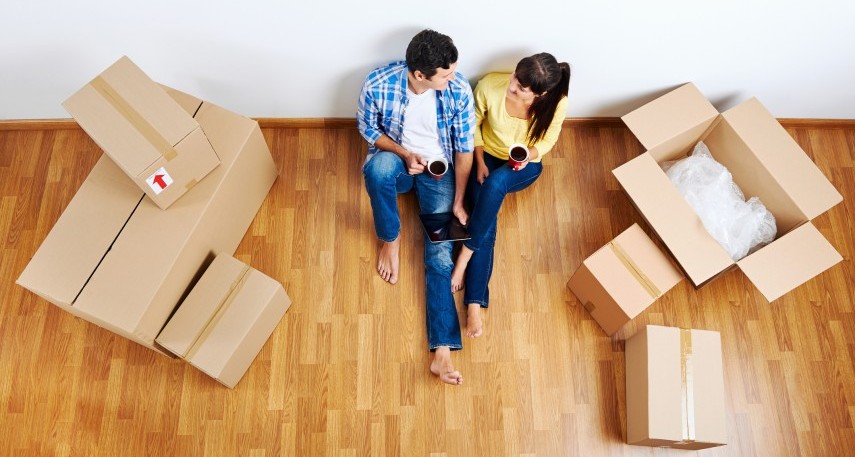 एक घर खरीदते समय गलतियाँ जोड़े बनाते हैं 