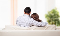 एक महिला संपत्ति पर अधिकार कौन है? 