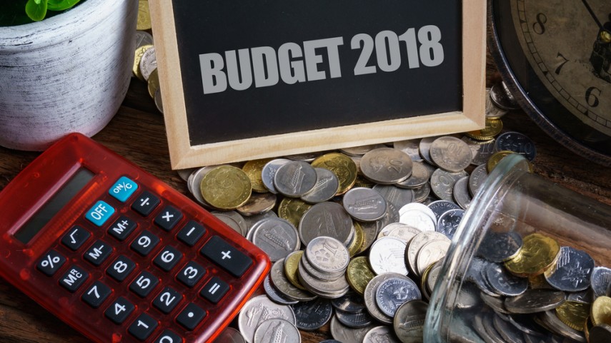 Budget 2018 & Tax: Jaitley Stays Put Dashing Hopes Of The Common Man