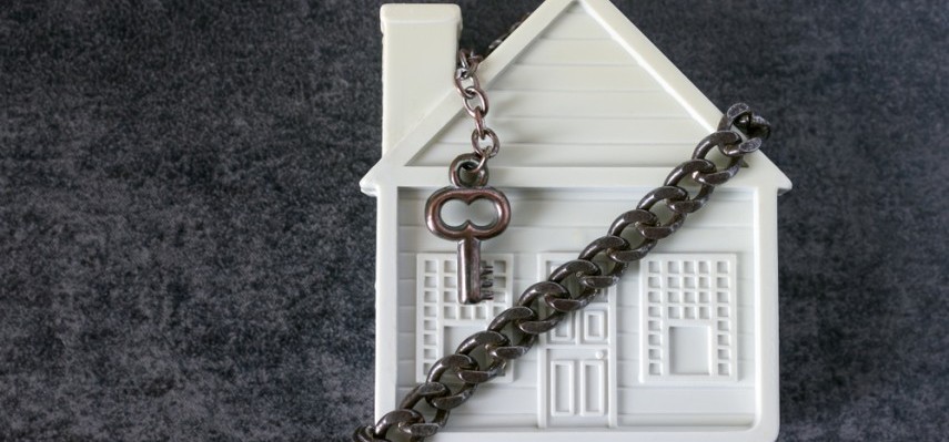 मंत्रिमंडल एक भगोड़ा गुणों को जब्त करने के लिए विधेयक को मंजूरी दी 