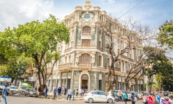 क्या कानून आपको आपकी विरासत संपत्ति का नवीनीकरण करने की अनुमति देता है? 