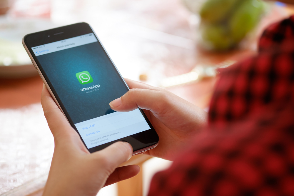Have A Civic Complaint In Noida? WhatsApp It!
